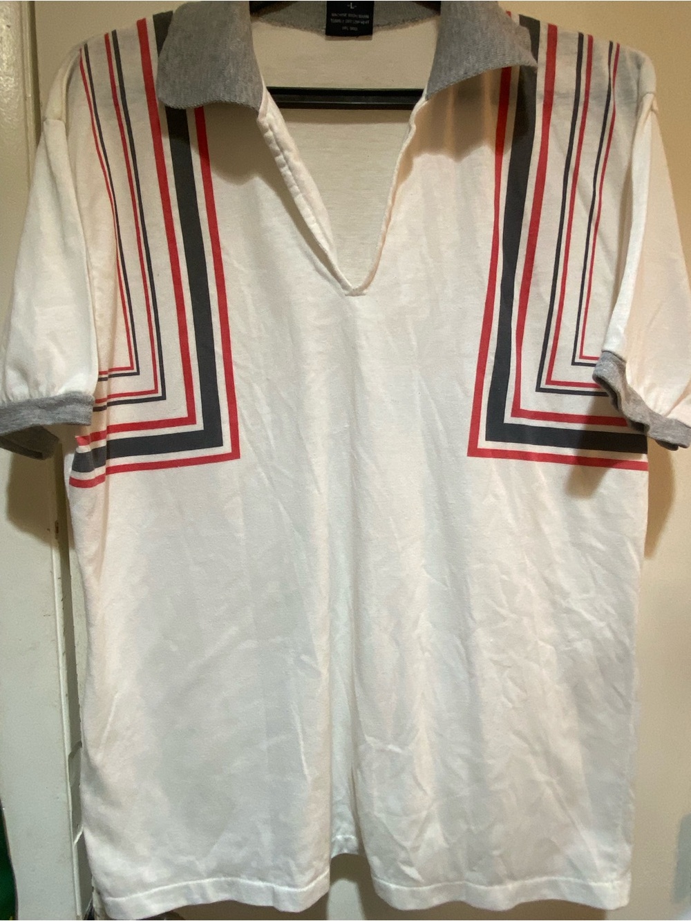 VTG Men's Robert Bruce White Striped Polo Red & Gray Collar Sleeve Detail Large